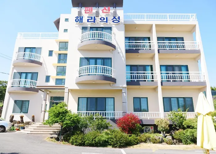 Hera Castle Pension