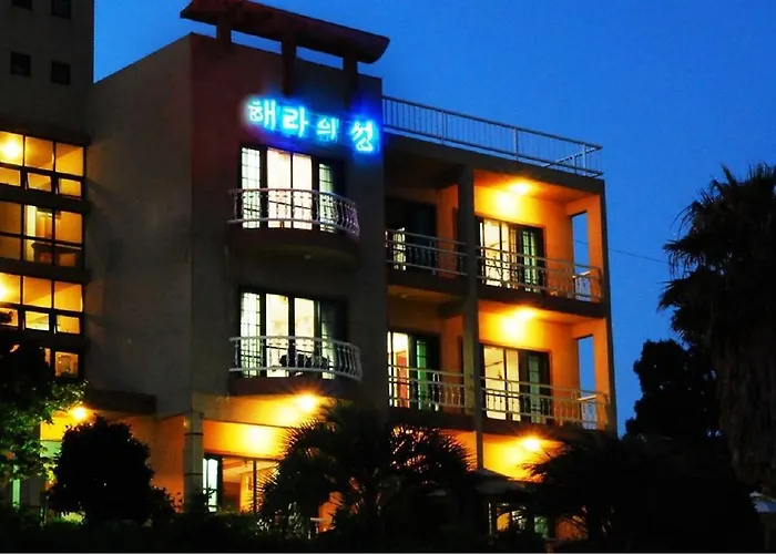 Hera Castle Pension